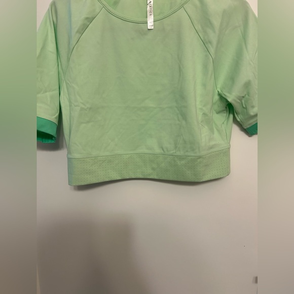 🍁Fabletics Avah Color Block Cut Off Crop Top - Picture 6 of 8